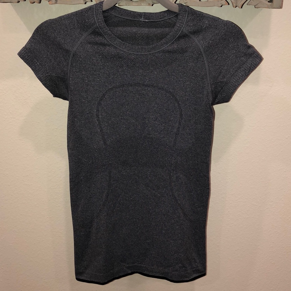 Lululemon Swiftly Tech Short Sleeve Crew